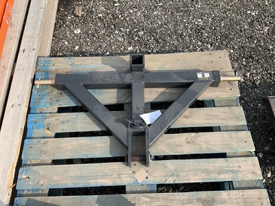 Used WOLVERINE TQH-26-02C TRAILER RECEIVER HITCH ADAPTER Hitches Michigan US | Miedema Asset Management Group #1474568