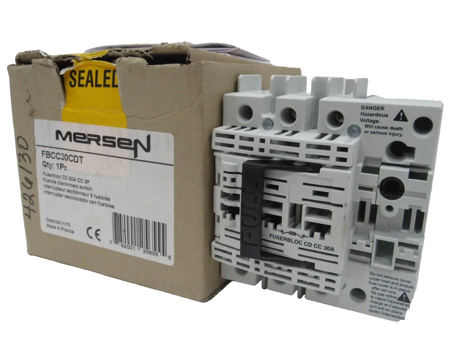 NEW MERSEN FBCC30CDT FUSE BLOCK 30AMP 3 POLE