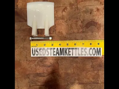 NEW 2025 AMERISCRAPE CURVED FRONT EDGE POLY SCRAPER FINGER @ 3.5" WIDE X 4.5" LONG.