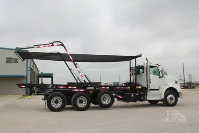 New | in-Stock 2026 INTERNATIONAL HX Rolloff Trucks Texas US | Roll Off Truck World #1491797