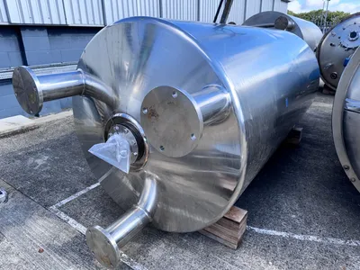 Used SINCLAIR STAINLESS 4,000 Litre Stainless Steel Tanks New Jersey US | Perry Equipment #1420616