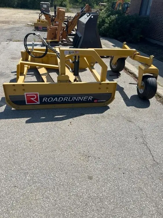 New | in-Stock 2025 ROADRUNNER 6CHSS Box Blades Maine US | Beauregard Equipment #1511472