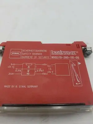 USED STAHL 9002/13-280-110-00 24VDC SAFETY BARRIER