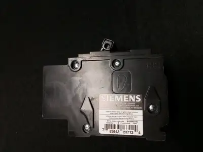 Used Siemens Siemens BQ2B015L 2-Pole 15A Circuit Breaker Circuit Breakers US | Infinity wholesale & Supply LLC #1305630