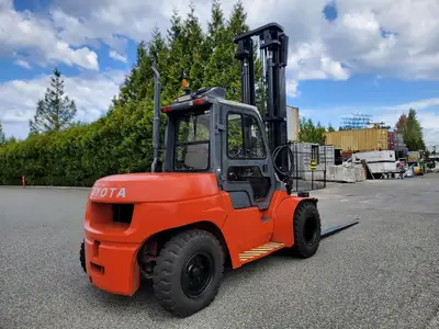 USED 2012 TOYOTA 7FDU70