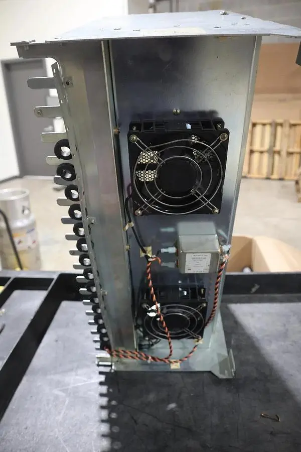 Reliance Electric 57C331 16-Slot PLC Rack Automax D-2710 803456-1R STOCK G1