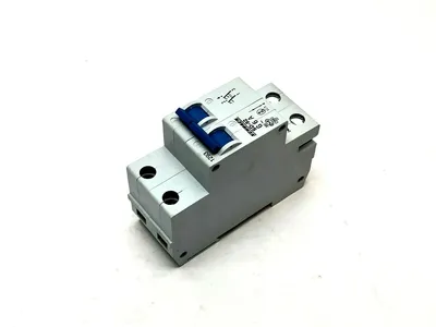 USED SCHRACK MINIATURE CIRCUIT BREAKER