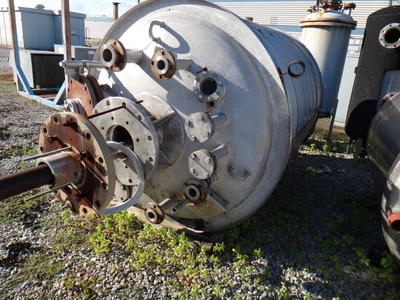 979 Gallon 304 SS 80psi @ 400F