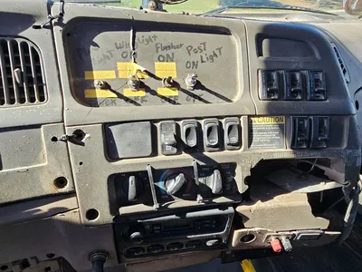 2005 STERLING C13 Commercial trucks | Iron Listing (37)