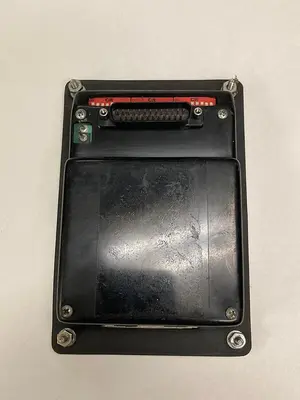 USED QUARTECH 8330