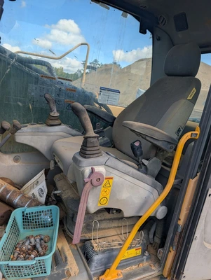 Used 2012 VOLVO EZ340DL Crawler Excavators Louisiana US | Proxy Equipment #1545568