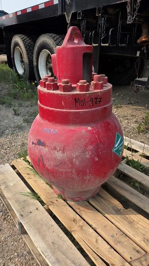 USED "CONTINENTAL EMSCO" STYLE PD 43 PULSATION DAMPENER