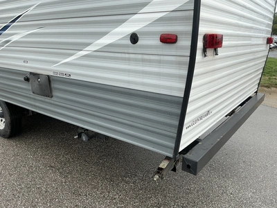 Used 2019 GULFSTREAM KINGSPORT 275FBG Campers, Caravans, Motorhomes Michigan US | Miedema Asset Management Group #1414688