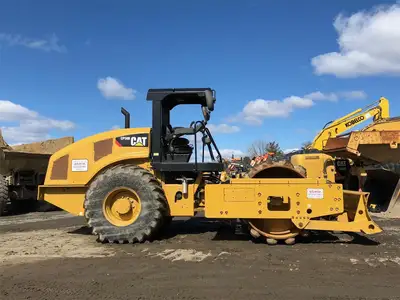 Used 2013 CATERPILLAR CP56B Single Drum Rollers New York US | Abele Tractor #1343185