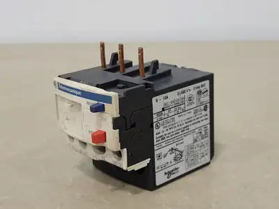 USED SCHNEIDER ELECTRIC LRD 16