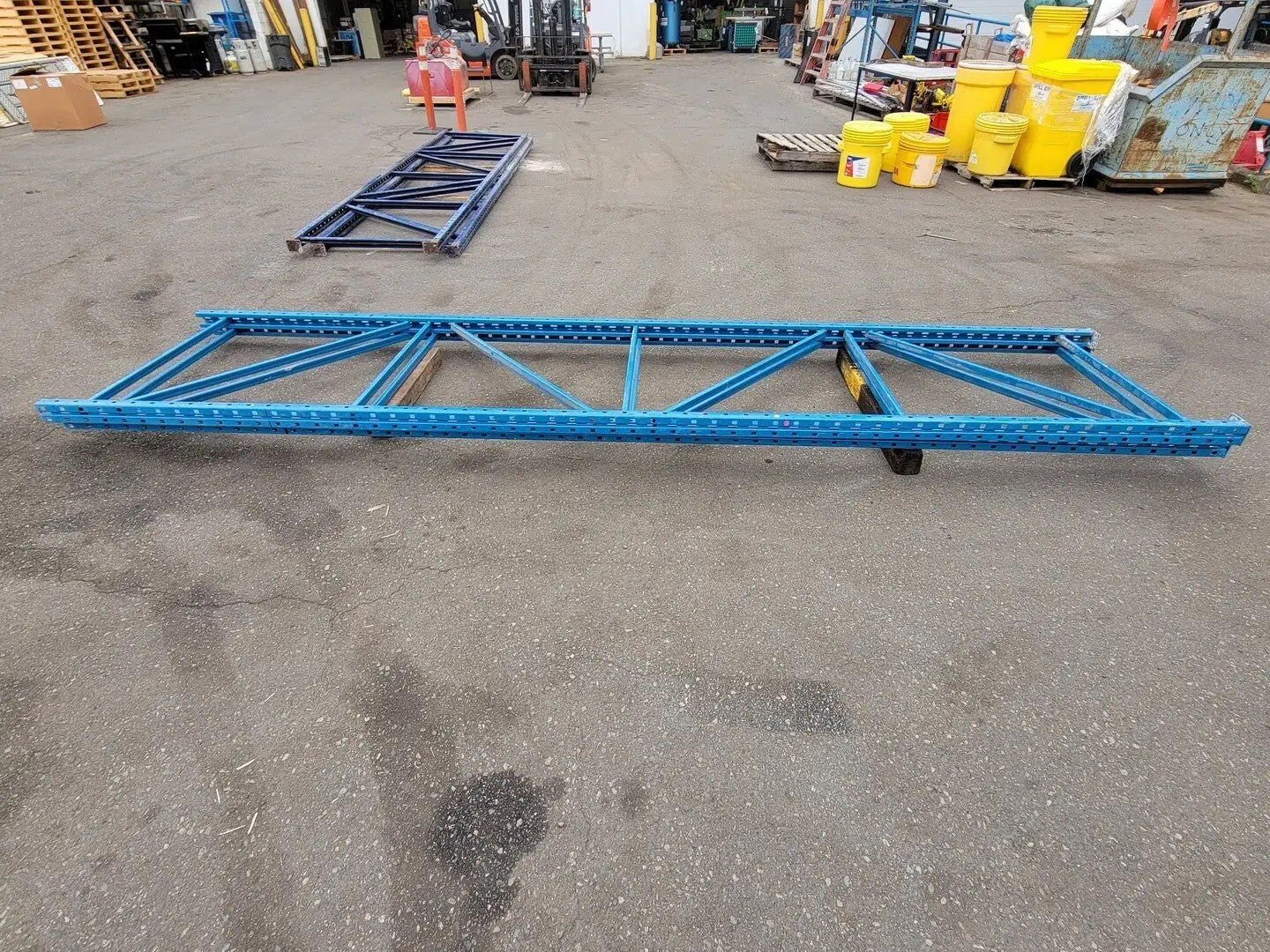 15' x 42" Blue Upright
