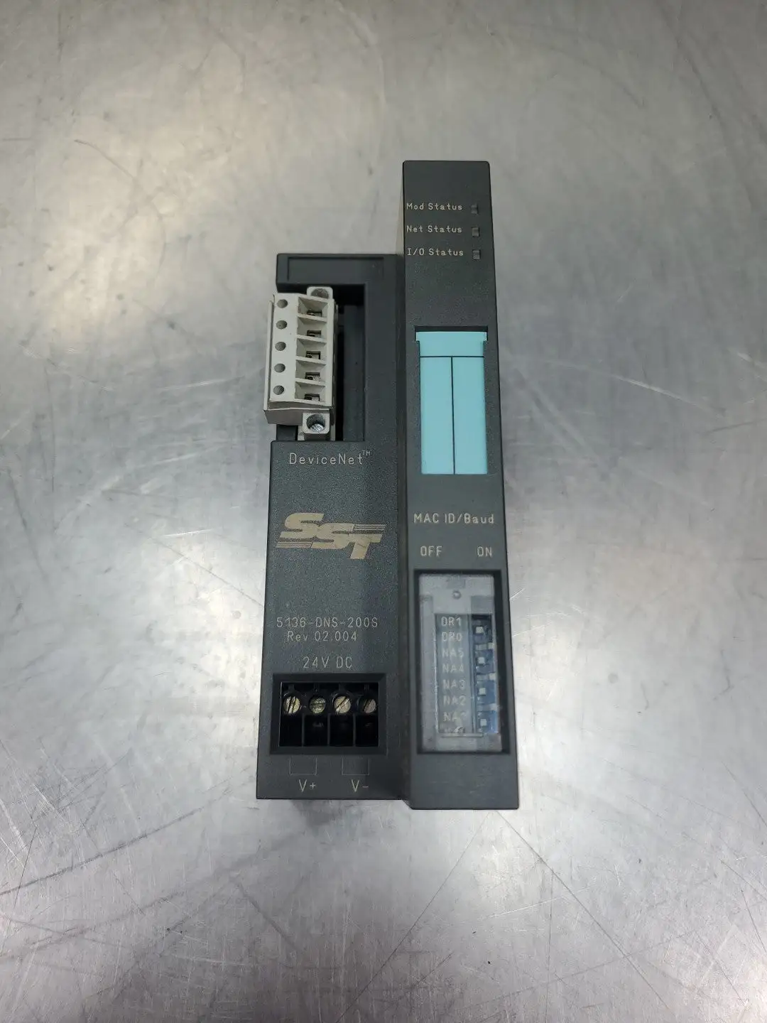 USED SST 5136-DNS-200S Rev 02.004 Communication Module, 24VDC
