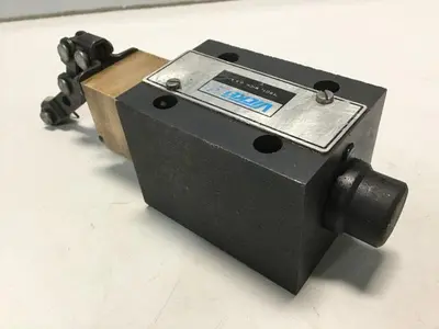USED VICKERS DG20S4 012F 50 S553