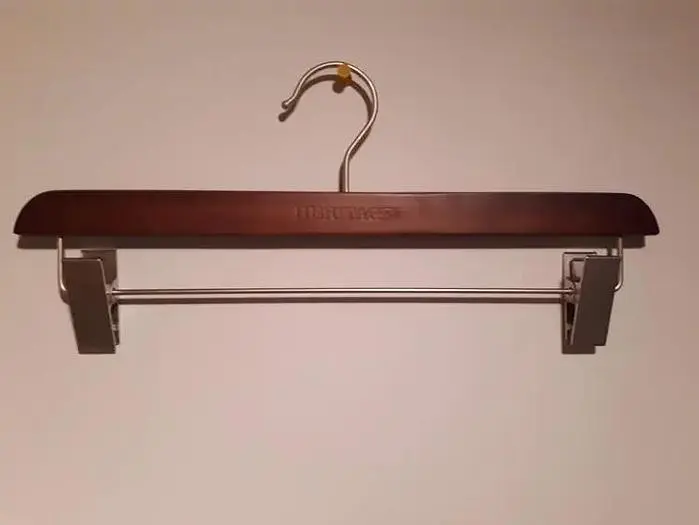 NEW WHOLESALE CLOTHES HANGERS