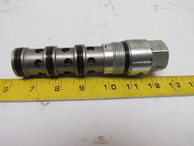 Used SUN HYDRAULICS _UNKNOWN_ Valves/Fittings | Arrow Industrial #625638