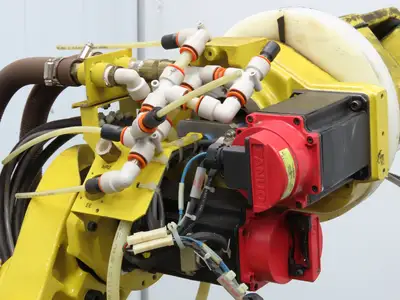 Fanuc M-6I Industrial Robot 6 Axis R-J2 Controller Teach Pendant Spray Head