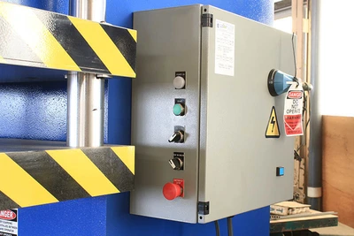 USED Pressmaster CFP-100