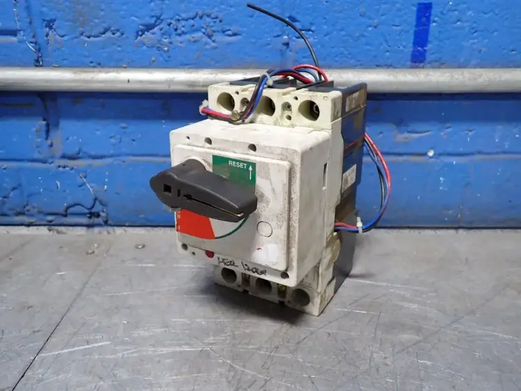 Used _UNKNOWN_ 140MJ2ED25 A Circuit Breaker Parts Ohio US | HGR 24 #754948