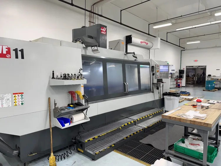 Used 2018 HAAS VF-11/40 Vertical Machining Centers California US | Machinery Network #887821