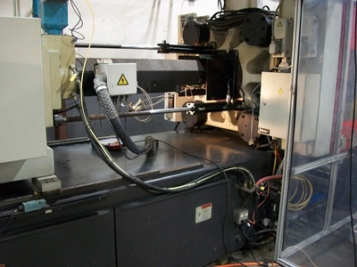 USED 2003 CINCINNATI MILACRON