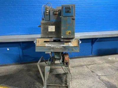 Used _UNKNOWN_ _UNKNOWN_ Kick Presses Ohio US | HGR 24 #1291871