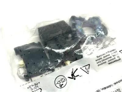 Allen Bradley 800F-MN3RX02L Ser. A Pushbutton Illumination Contact Kit - New