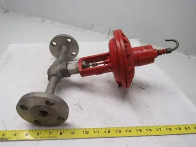 Badger Controls ATO 1017 Act: ATO  Sig: 3-15 Control Valve Actuator Flanged