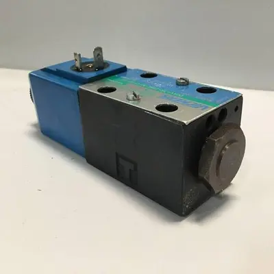 USED VICKERS DG4V-3S-22AL-M-U-H5-60