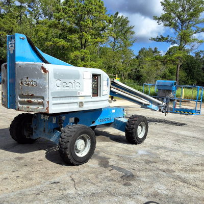 USED 2014 Genie S-40
