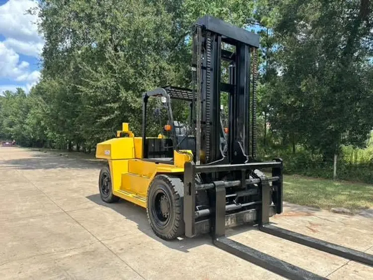 Used 2018 KOMATSU FD160E-8 Internal Combustion Forklifts: Pneumatic Tire Texas US | North Texas Equipment Services #549655