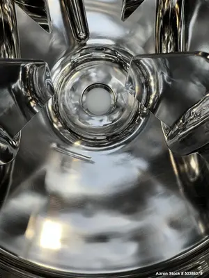 Precision Stainless Vertical 316L SS High-Performance Freeze/Thaw Tank - Used.