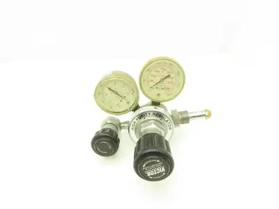 Victor HPT270/40/590/DK4F 2 Stage Regulator Gas Regulator Gauges 0-4000/0-60PSI