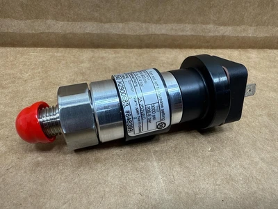 United Electric Controls _UNKNOWN_ Pressure Switches | Fram Fram LLC (3)