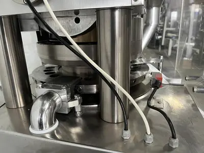 USED 2005 VANGUARD PHARMACEUTICAL MACHINERY VRP1124