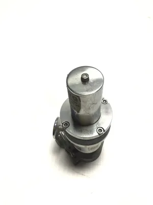 Nor-Cal ESVP-0382-NWB-5 Pneumatic Angle Valve Stainless Steel