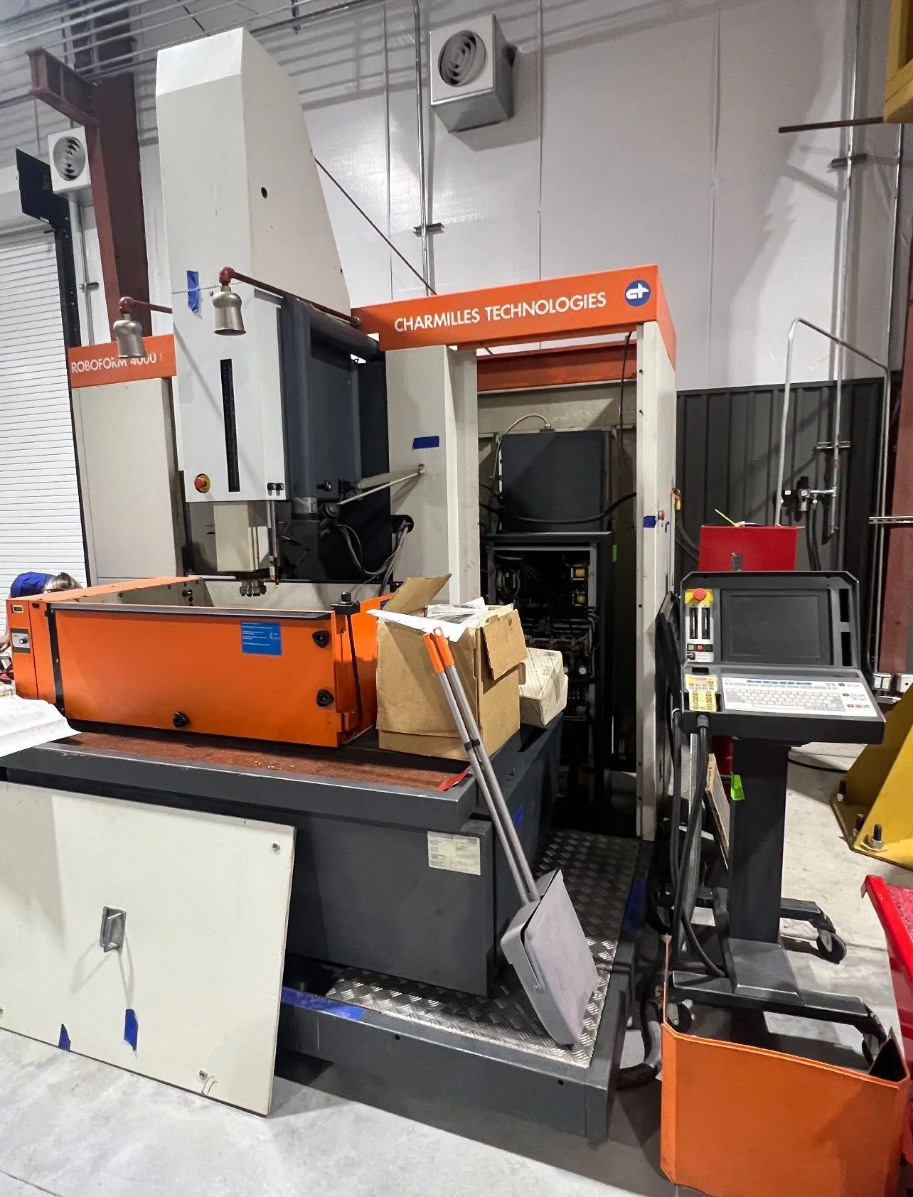USED 1998 CHARMILLES Roboform 4000