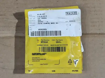 NEW CATERPILLAR 5P-8843