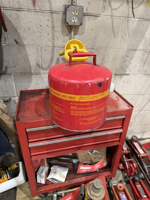 Used _UNKNOWN_ _UNKNOWN_ Automotive Lifters Michigan US | Miedema Asset Management Group #1576747