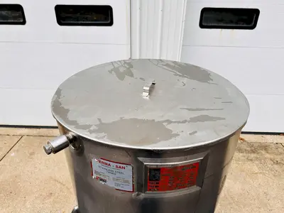 USED 1993 PERMA-SAN 60 GALLON JOVC