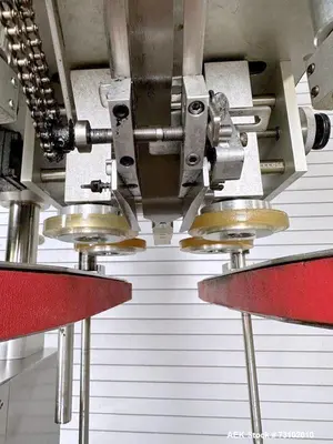 Used KAPSALL E Cappers Quill - Automatic Inline Illinois US | Aaron Equipment #86991