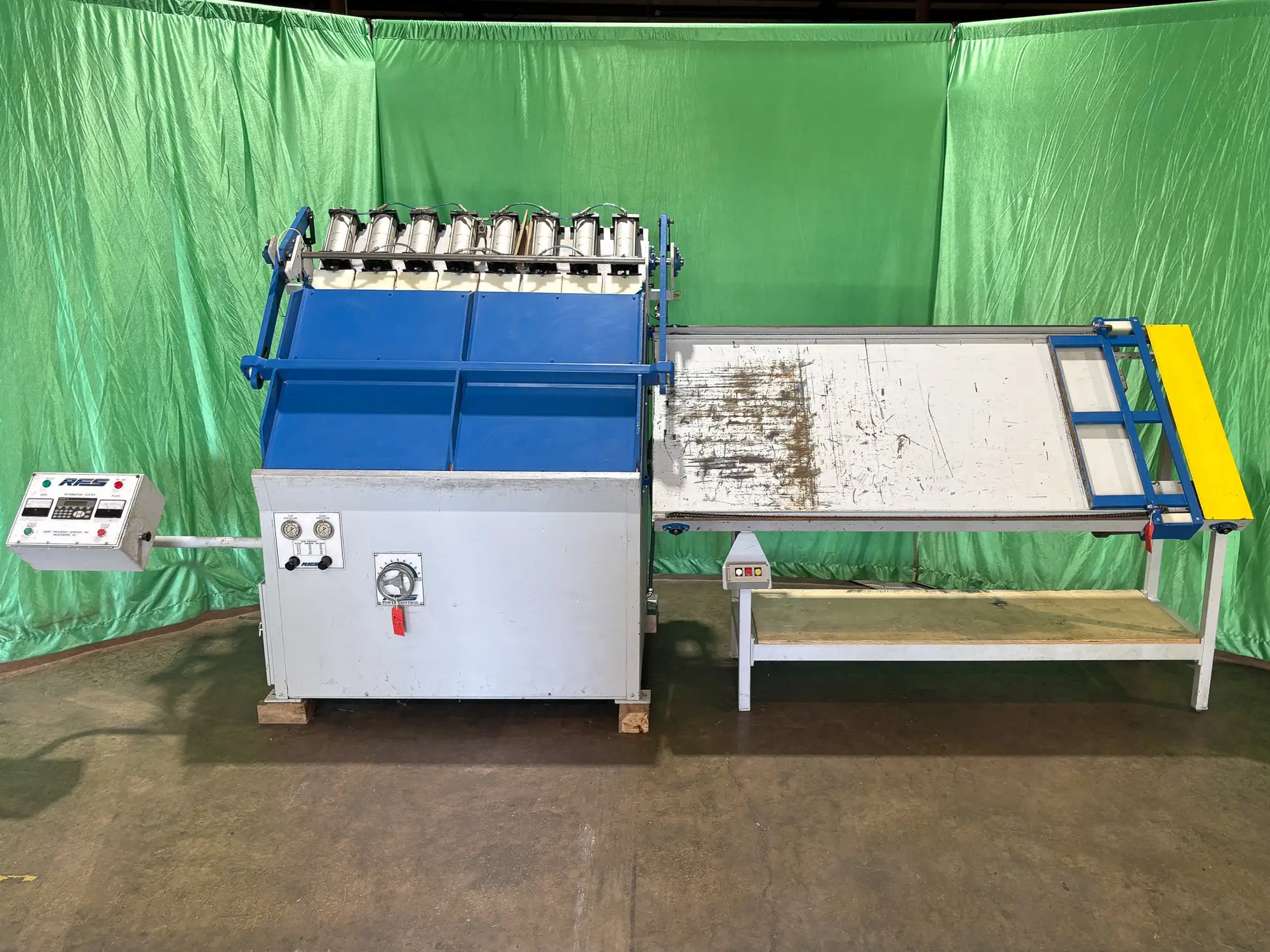 Used RFS _UNKNOWN_ Glue Machines Pennsylvania US | Highland Automation #1298419