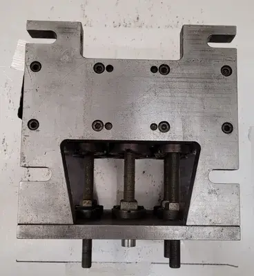 USED BEERE 5C COLLET FIXTURE