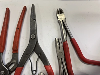 Used _UNKNOWN_ _UNKNOWN_ Pliers Michigan US | Miedema Asset Management Group #1371892