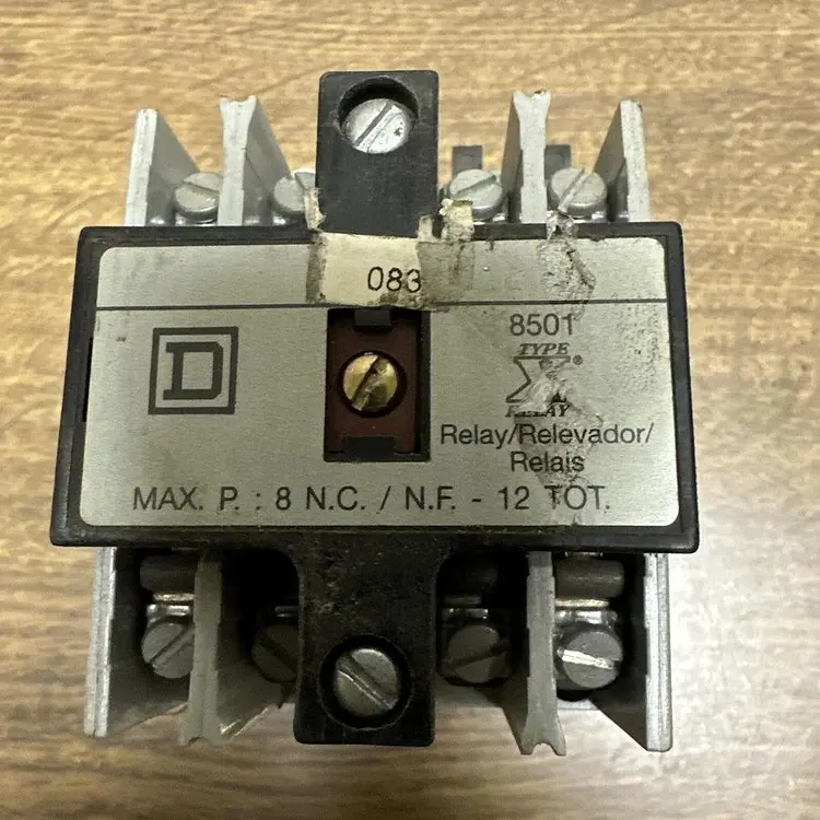 Used SQUARE D X0 40 Miscellaneous Equipment (Electrical & Power) | Surplus Asset Holdings #1201408