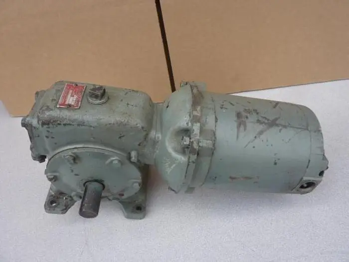 Used RELIANCE ELECTRIC P48E3050M-CR Gearmotors Michigan US | Ideal Machinery #600727